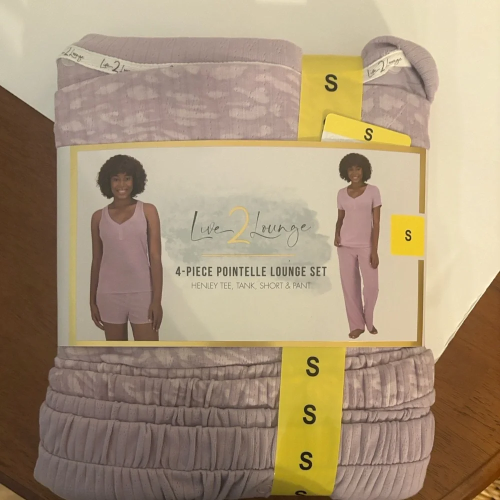 Live 2 Lounge Light Purple Pajama 4 Piece Set for Women Size Small - Picture 10 of 11